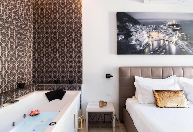 펜션 Mada Charm Apartments Jacuzzi