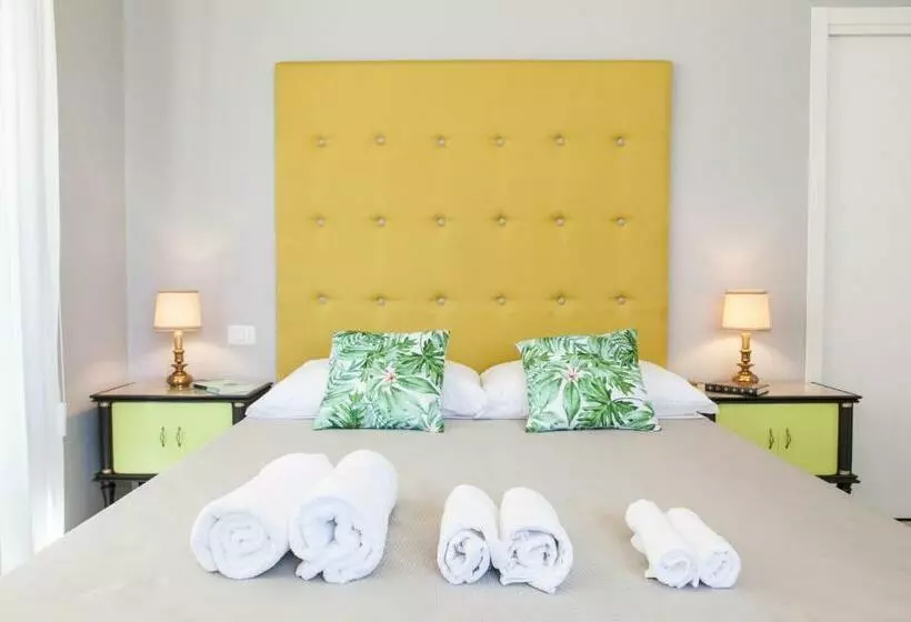 پانسیون Naftalina Rooms