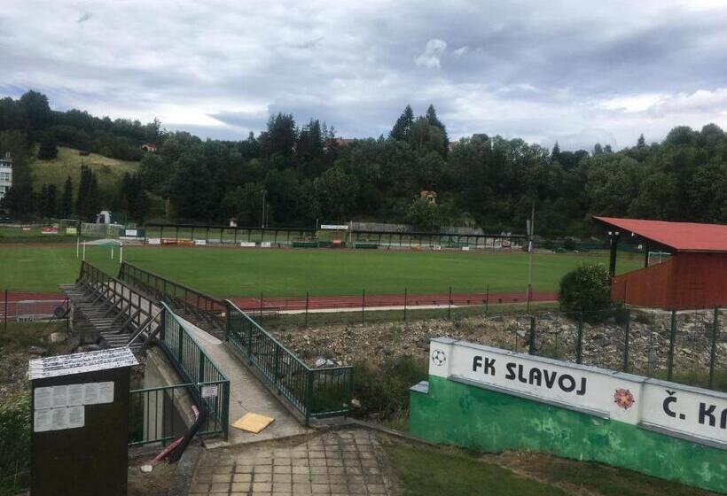 膳宿费 Ubytování Na Hřišti