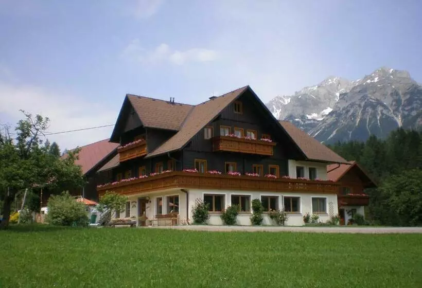 Pension Trillerhof