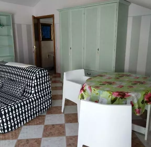 B&b Bread And Fantasy