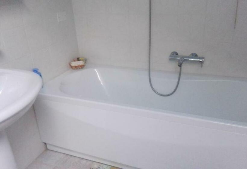 B&b Bread And Fantasy