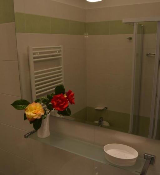 צימר Casa Vacanza E Per Lavoro Tessyhouse