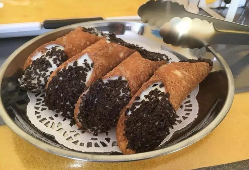 تختخواب و صبحانه La Città Degli Dei