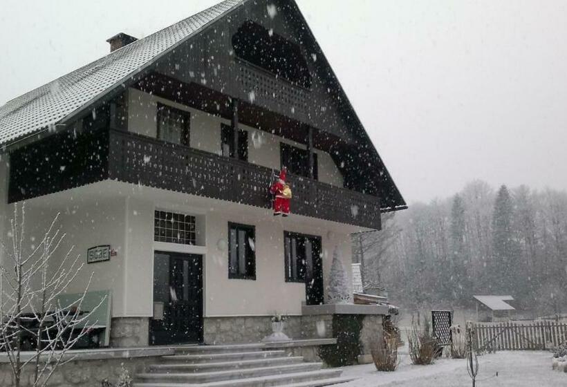 تختخواب و صبحانه Sobe ćuskić