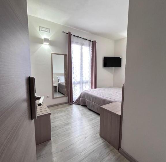 膳宿费 Affittacamere In Centro