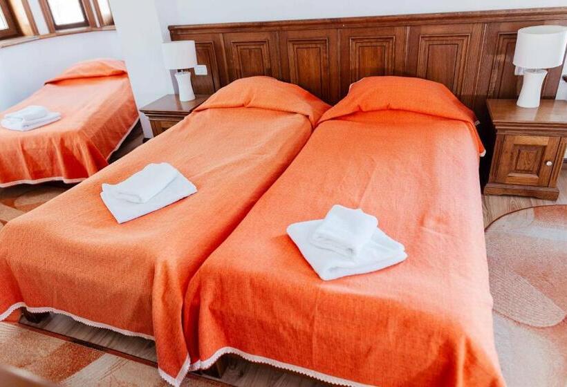 ペンション Casa Marta