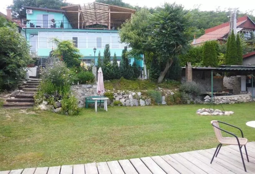 ペンション Casa Verde