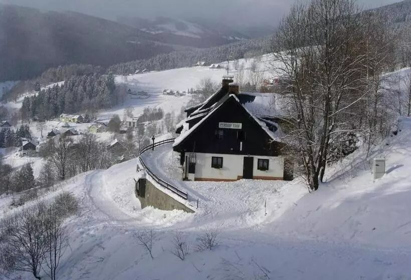 پانسیون Penzion Kobr