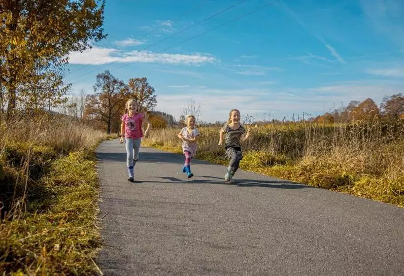 Majatalo Penzion Sněžná Volary