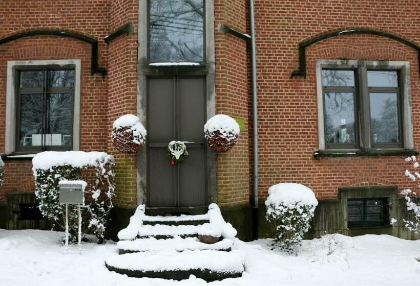 پانسیون Un Air De Château