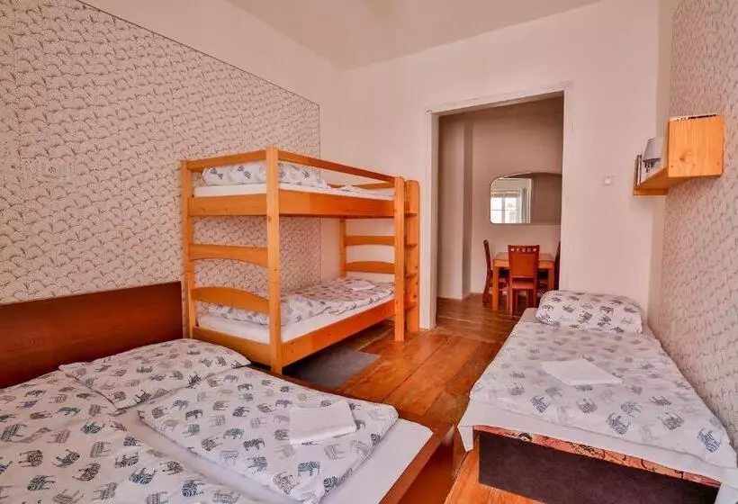 Rodinný Hostel Stárkův Dům