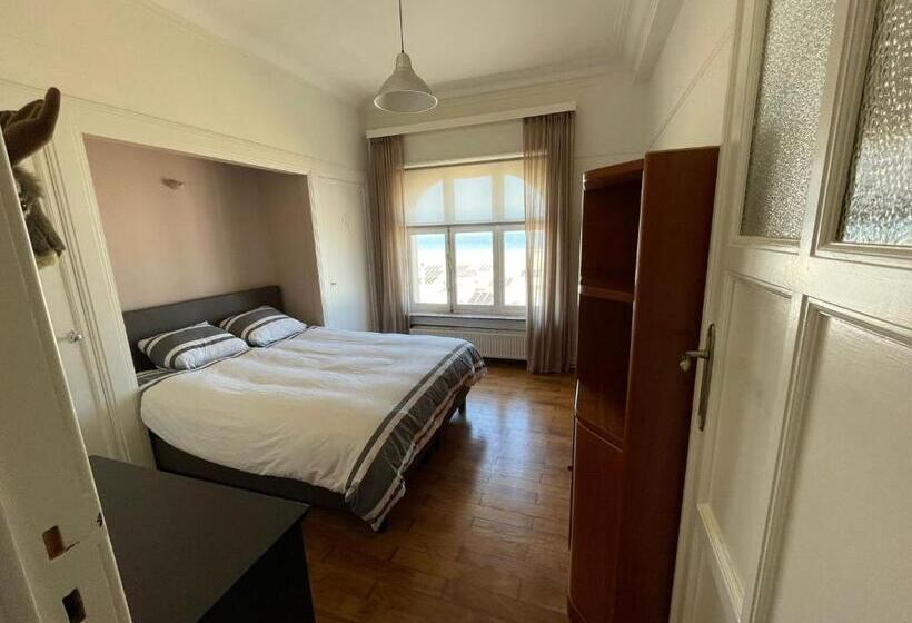 Uniek Appartement Op De Zeedijk Met Parking