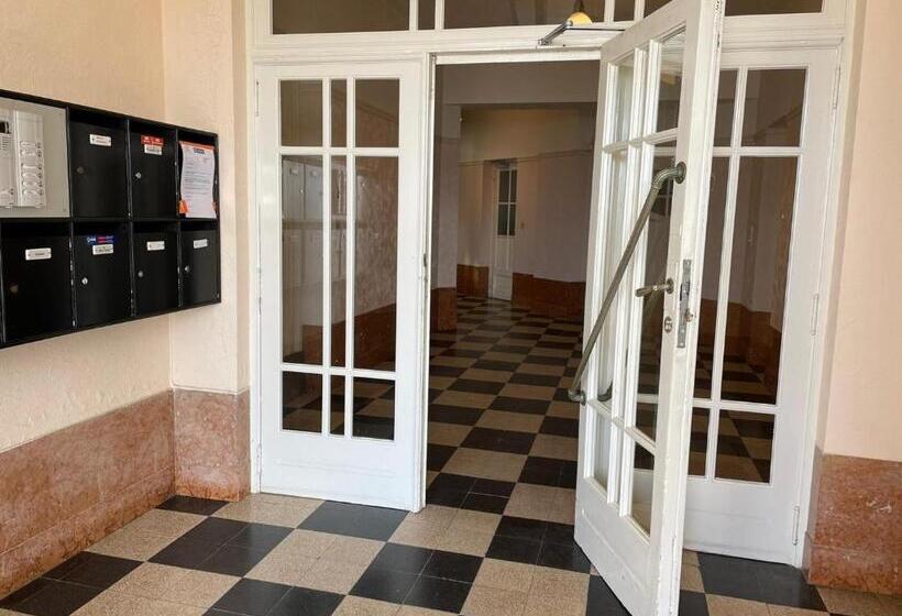 Uniek Appartement Op De Zeedijk Met Parking