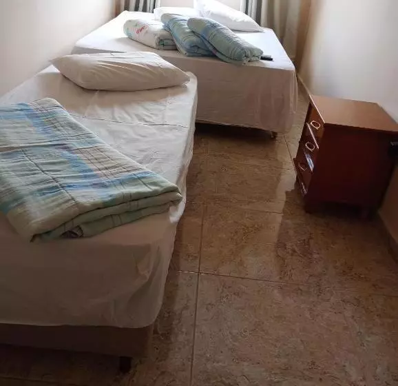 Retkeilymaja Santa Helena Pousada