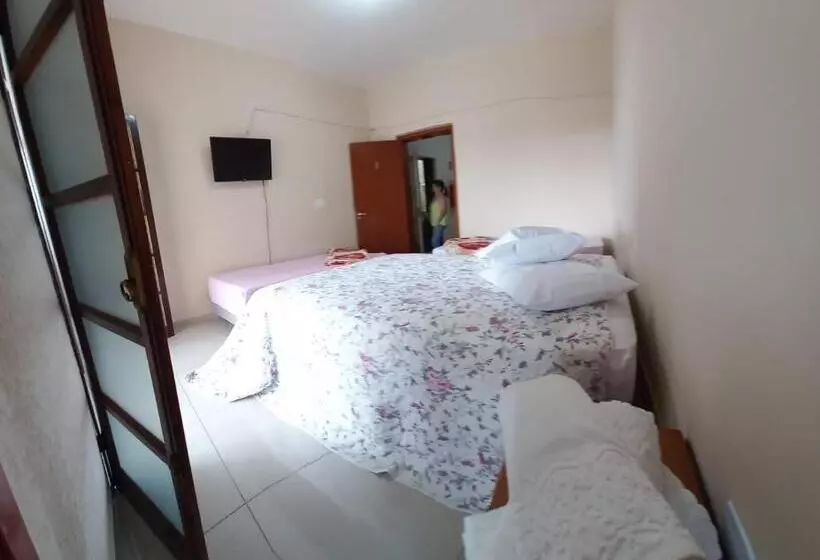 Retkeilymaja Santa Helena Pousada