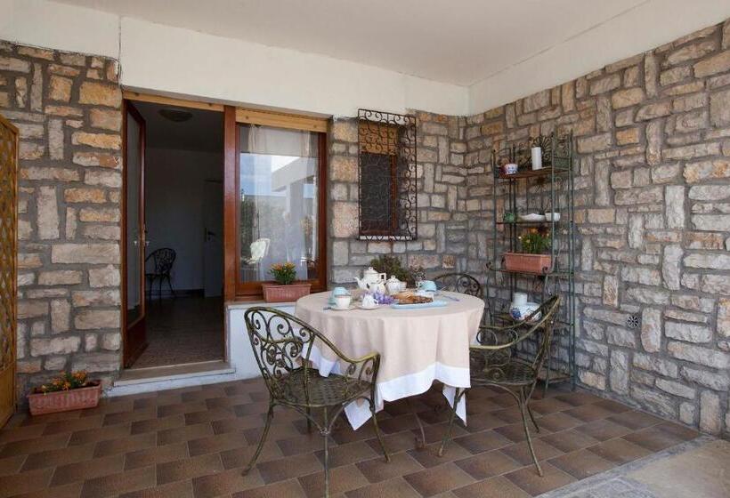 צימר Un Ospite A Fontania