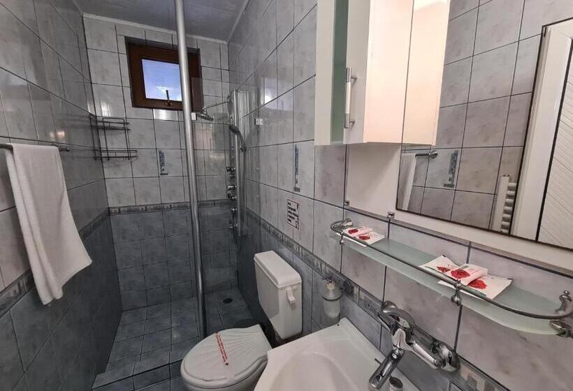 فندق Vila Kalvachevi