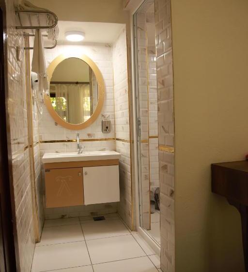 پانسیون Aslan Guest House