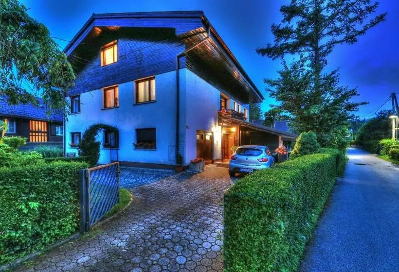 پانسیون Guesthouse Marko