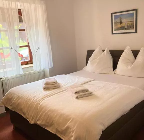 Majatalo Guesthouse Mikuláš Mikulov   Free Parking In The City Center