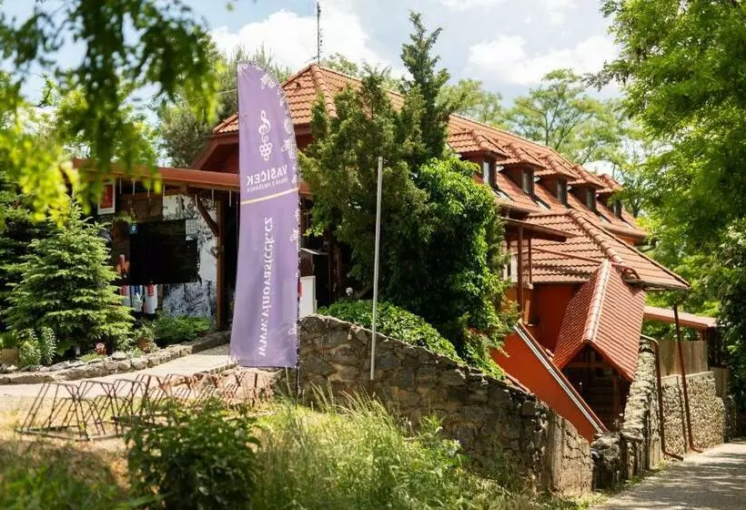 Majatalo Penzion Nechorka