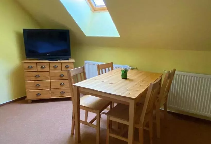 Majatalo Penzion U Horejšů, Zadov   Churáňov