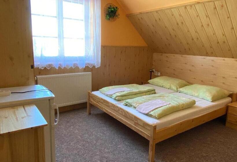 بنسيون Penzion U Horejšů, Zadov Churáňov