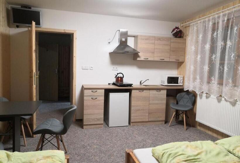 بنسيون Penzion U Horejšů, Zadov Churáňov