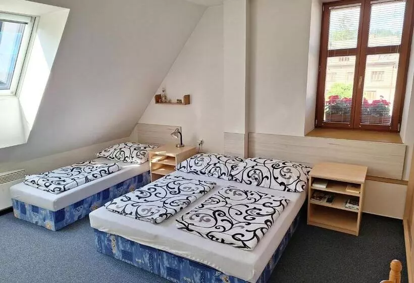 Majatalo Penzion U Vorlíčků