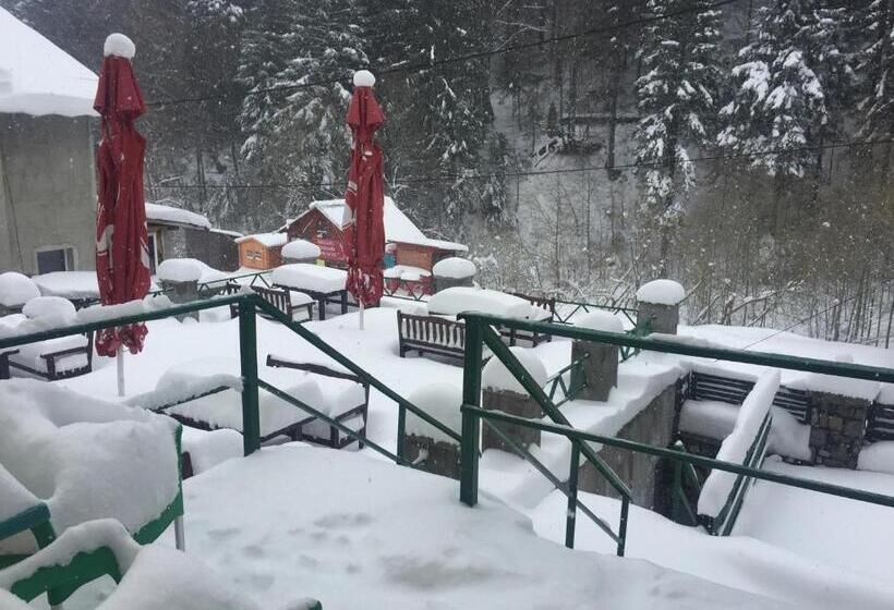 Pensiune & Restaurant Kalinder