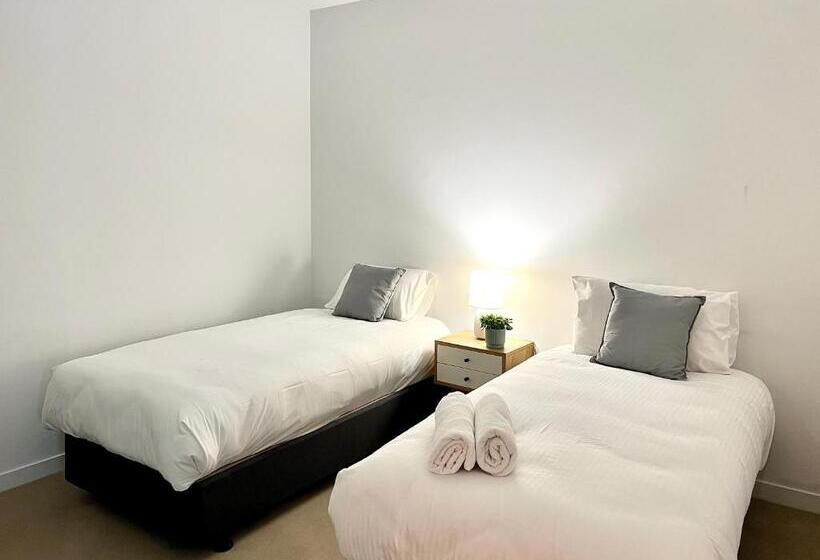 Readyset Apartments At Midtown