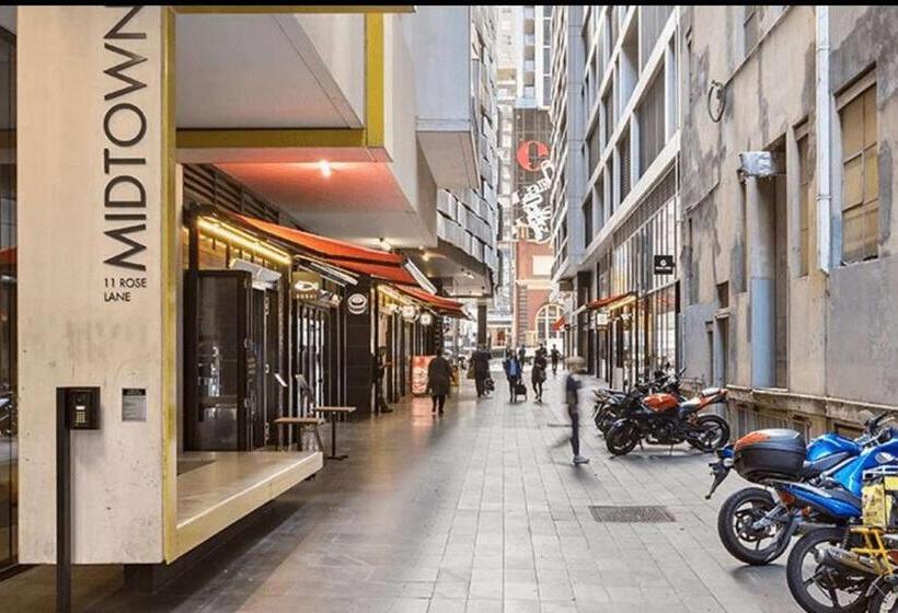 Readyset Apartments At Midtown