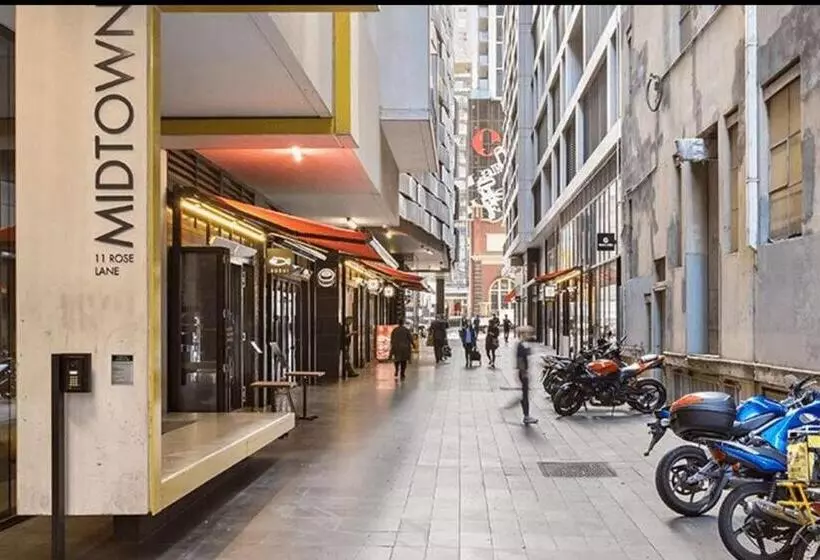 Readyset Apartments At Midtown