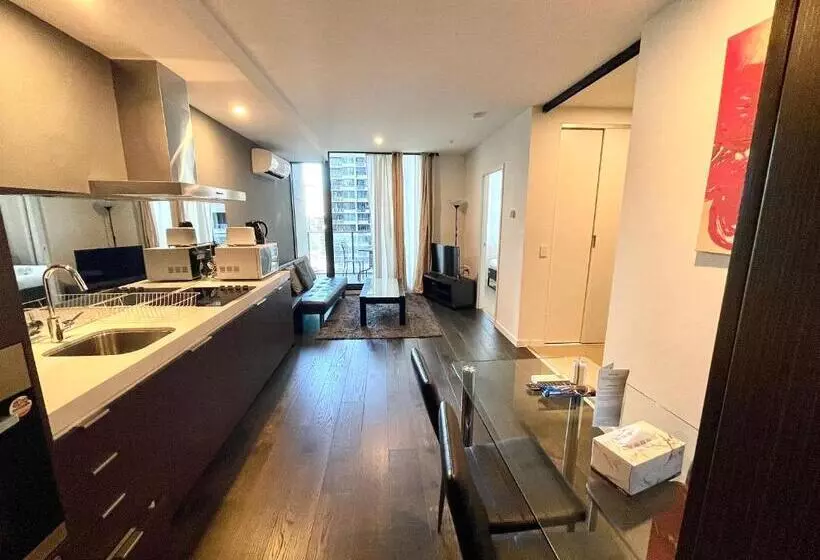 Readyset Apartments At Midtown