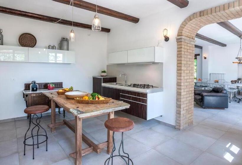 Casa Melograno 11&2, Emma Villas