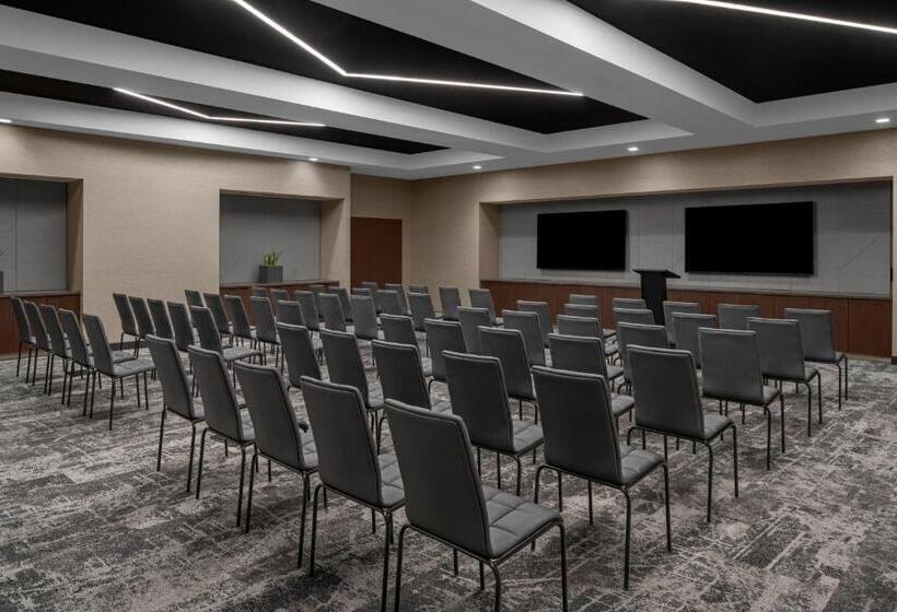 Ac Hotel By Marriott Bozeman Downtown