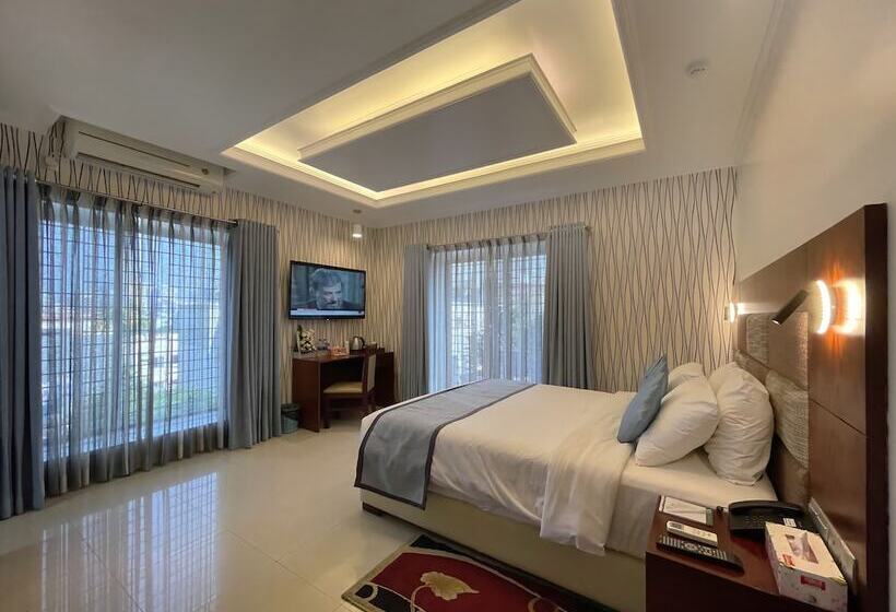 هتل Nascent Gardenia Residence