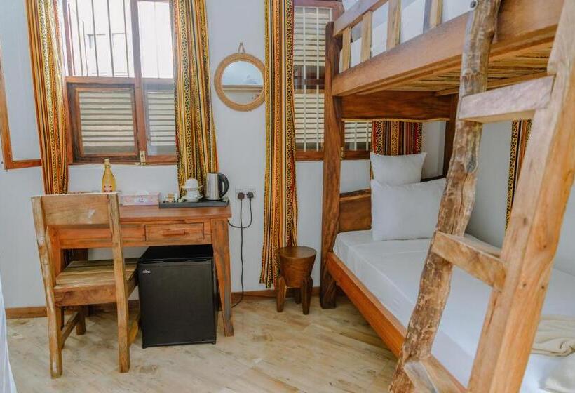 فندق Shoki Shoki House Stone Town