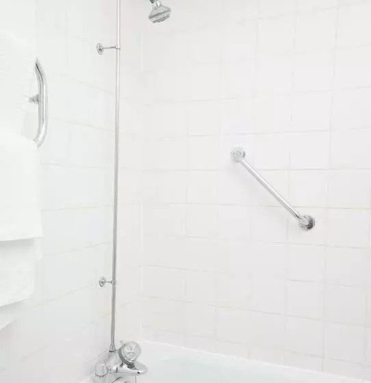 The Bell Hotel Woburn By Greene King Inns