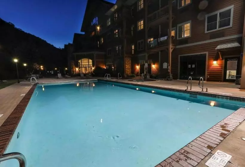 Kaatskill Mountain Club And Condos By Hunter Mountain