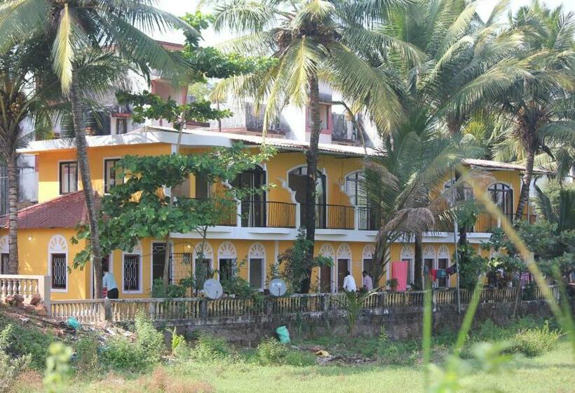 بنسيون Country View Cottage Colva