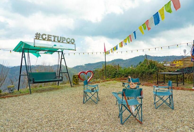 Lushtree Backpackers Hostel & Cafe