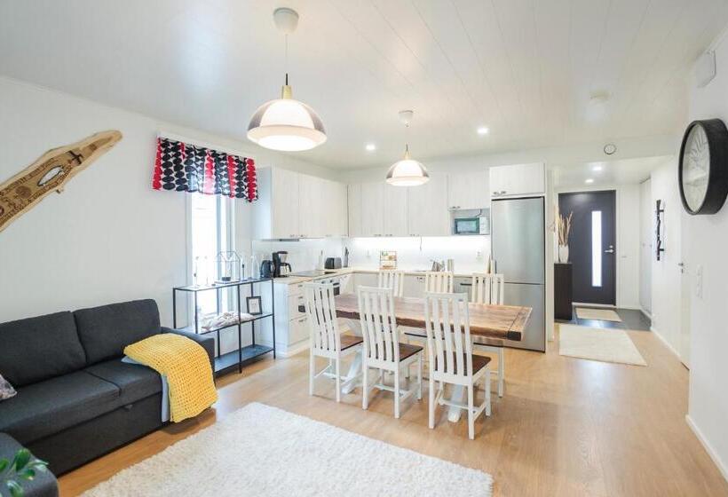 Tuomenkartano Apartments By Hiekka Booking