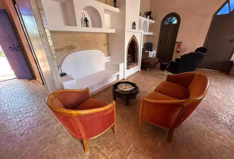 Aamiaismajoitus (B&B) Dar Yanis