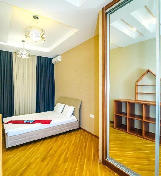 Building Ferrari İn Front Port Baku