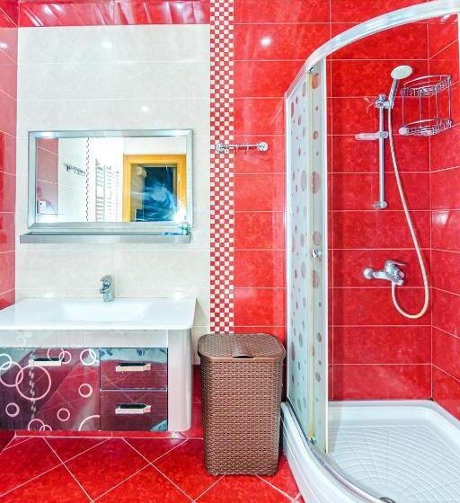 Building Ferrari İn Front Port Baku