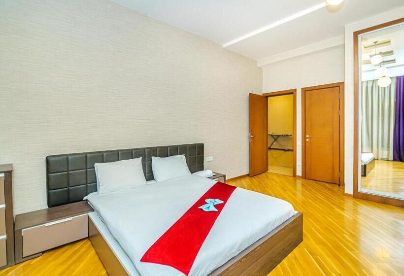 Building Ferrari İn Front Port Baku