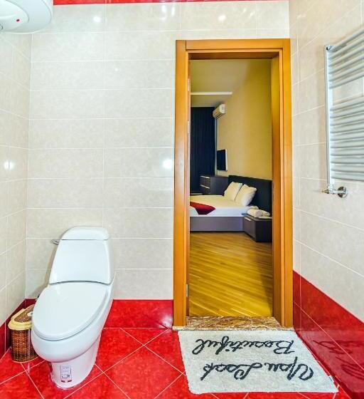 Building Ferrari İn Front Port Baku