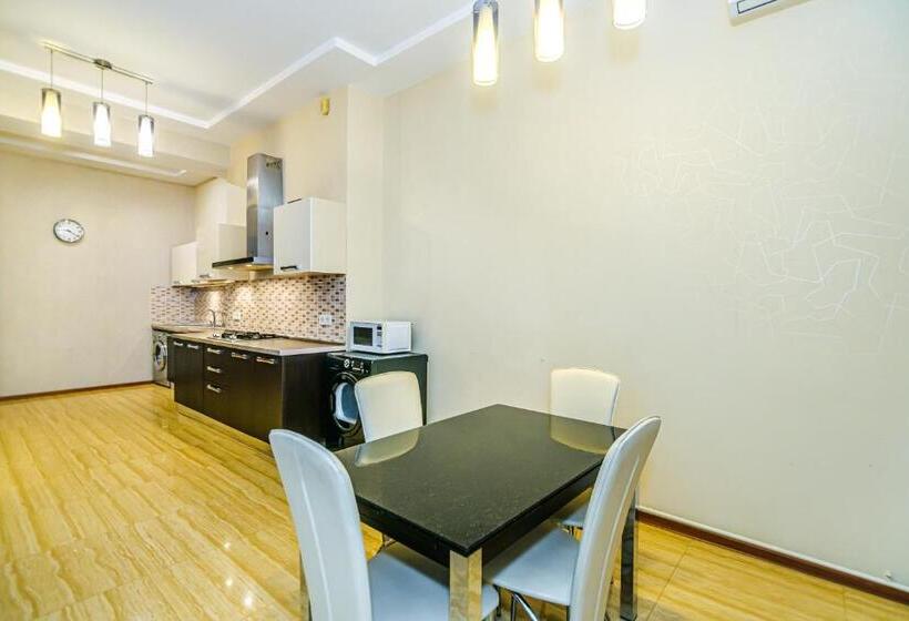 Building Ferrari İn Front Port Baku